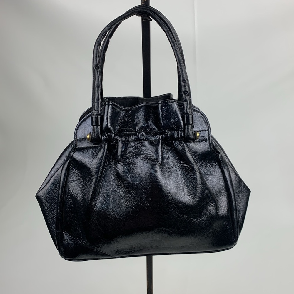 Vintage Black patent Leather Handbag Gold accent and clasp center opening